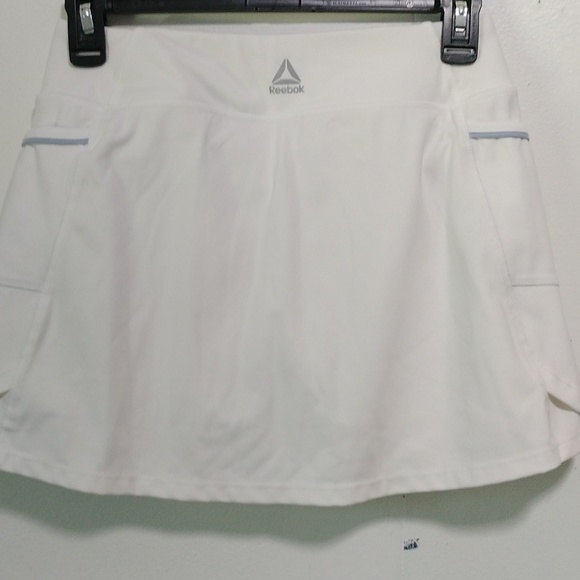 Reebok skort size XS - Picture 5 of 14